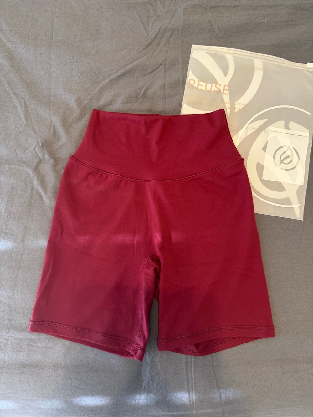 P’tula - The Cassey Short 6”